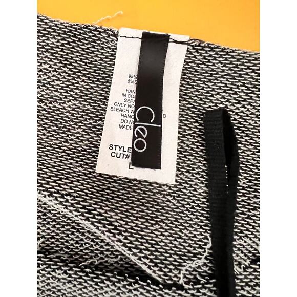 Cleo Zoom Comic Book Graphic Raglan Long Sleeve Raw Neck Sweatshirt Size Large - Picture 4 of 8